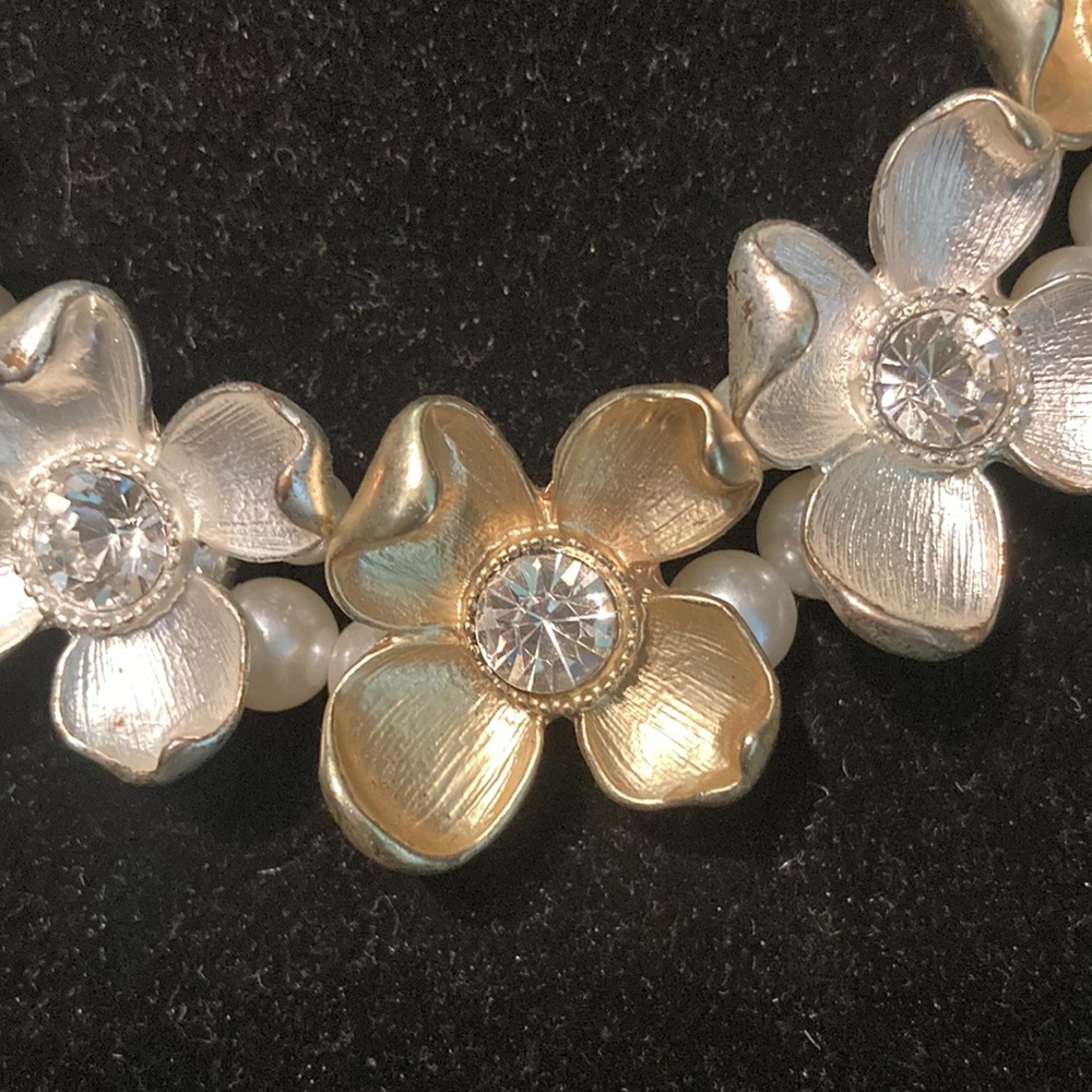 Vintage VCLM Necklace, Clip Faux Pearl Earrings and Flapper Glass Bead Necklace - Picture 3 of 10